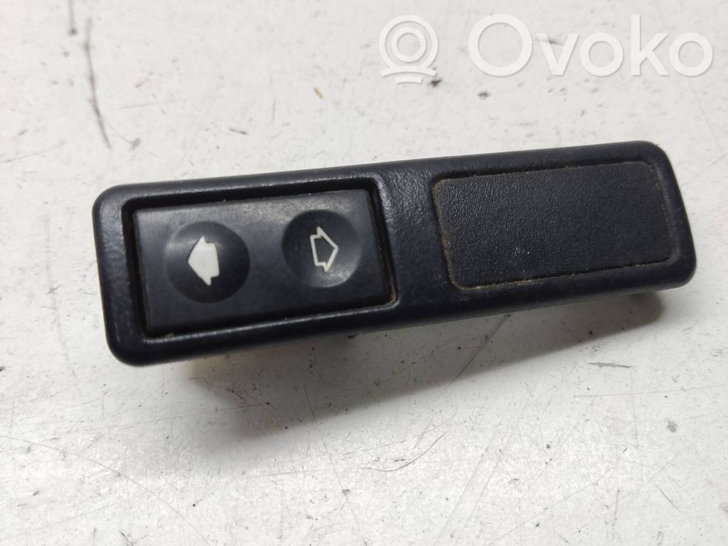 Electric window control switch   8368941,8193880