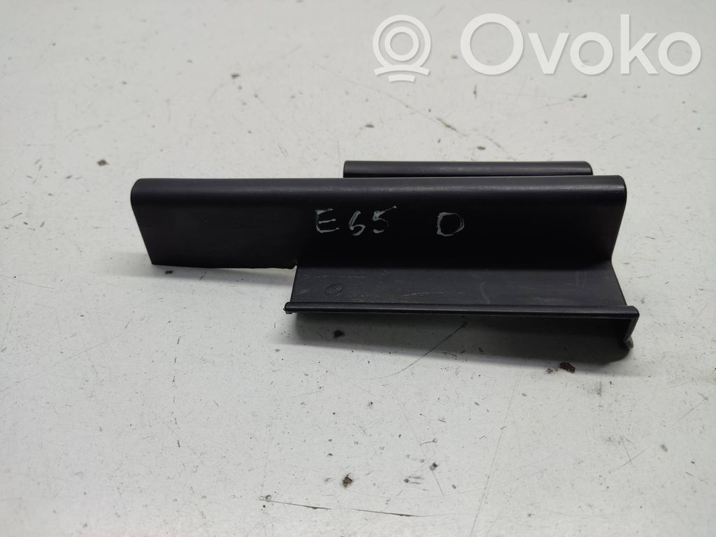 BMW 7 E65 E66 Rivestimento del binario sedile anteriore del passeggero 
