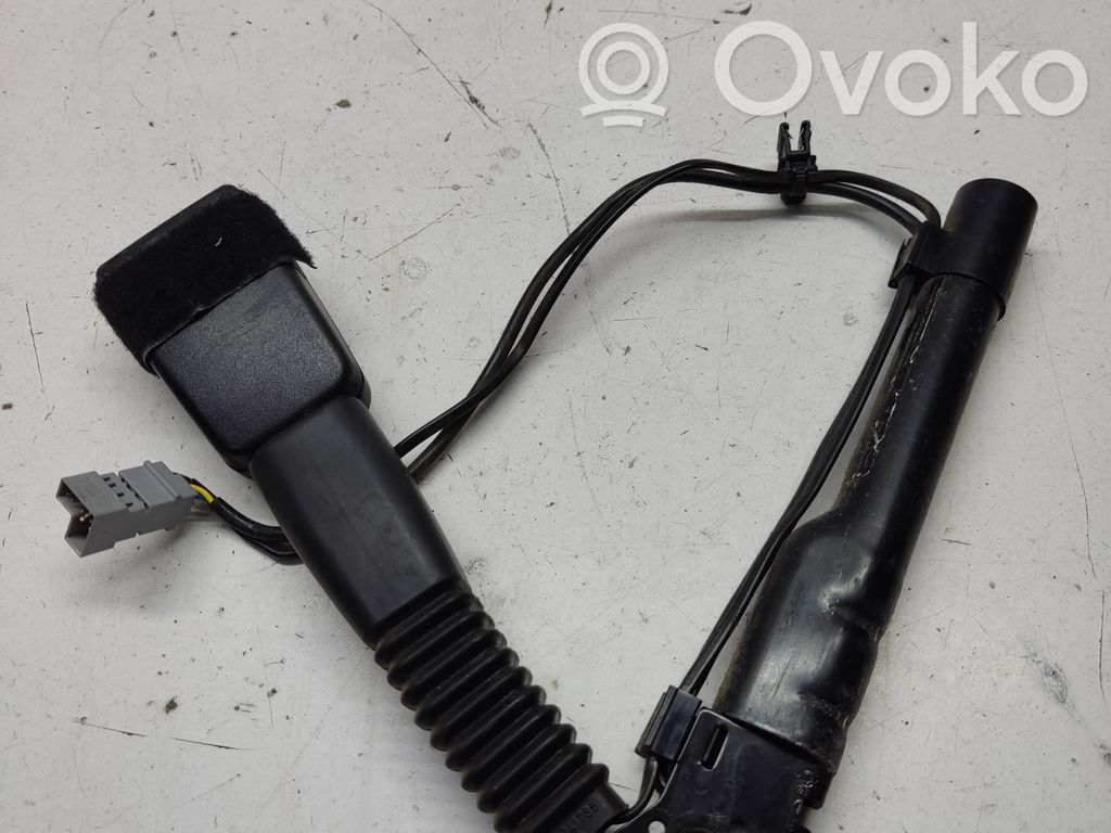 BMW 1 E82 E88 Front seatbelt buckle 