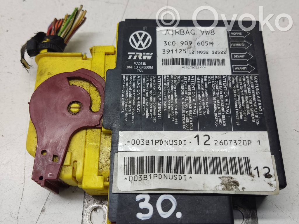 Volkswagen PASSAT B6 Unidad de control/módulo del Airbag 