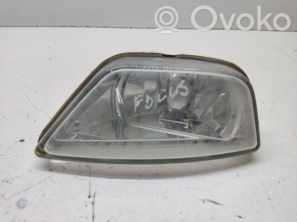 Ford Focus Miglas lukturis priekšā 