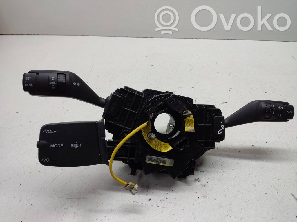 Ford C-MAX I Interruptor/palanca de limpiador de luz de giro 