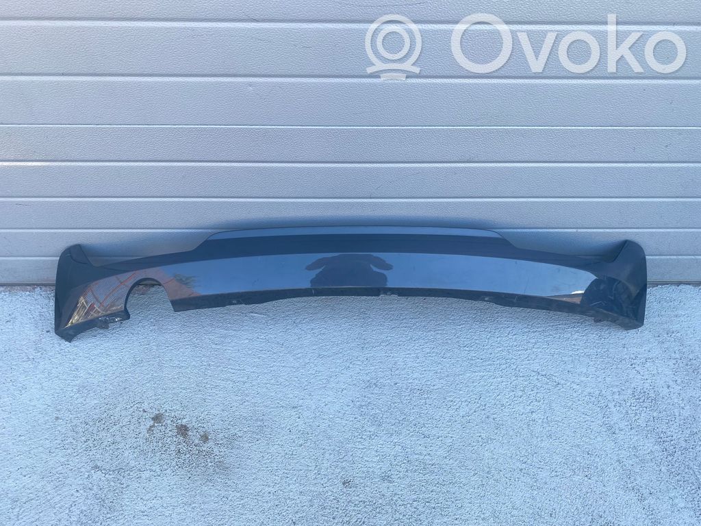 BMW 4 F32 F33 Listwa dolna zderzaka tylnego 