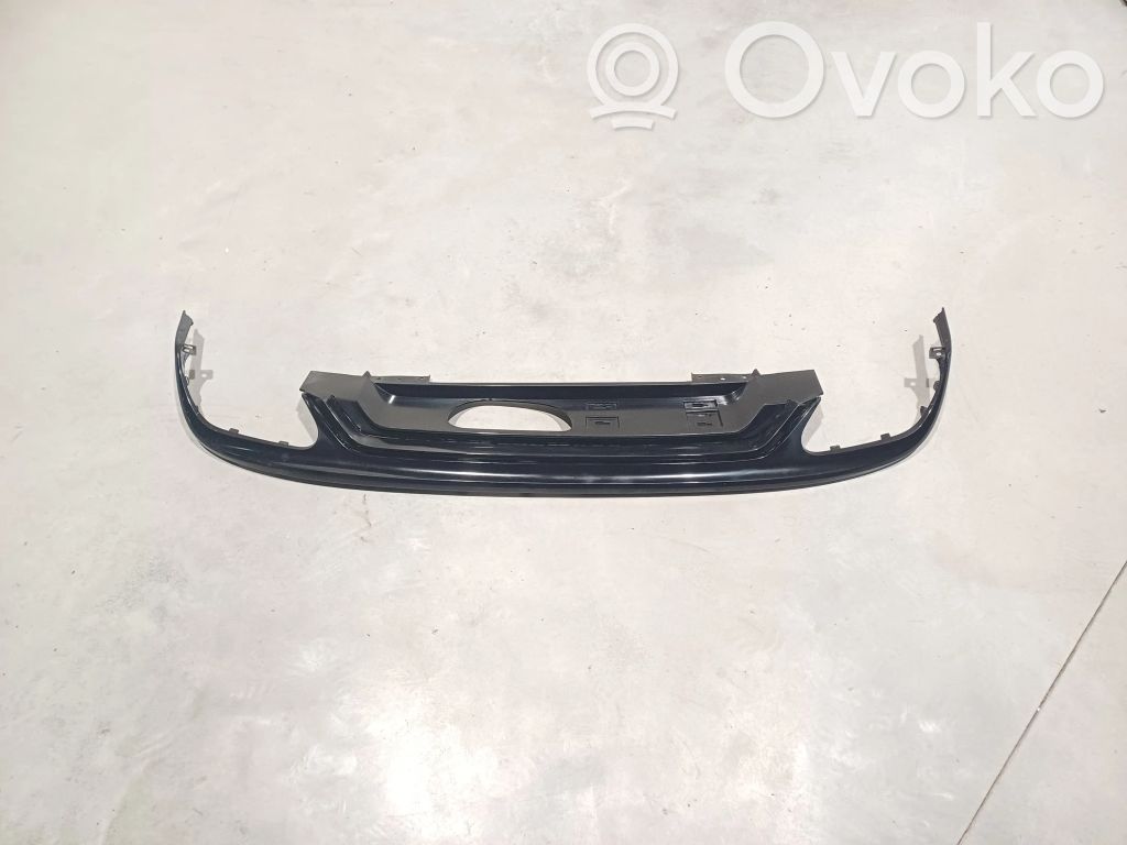 Volvo V60 Moldura inferior del parachoques trasero 