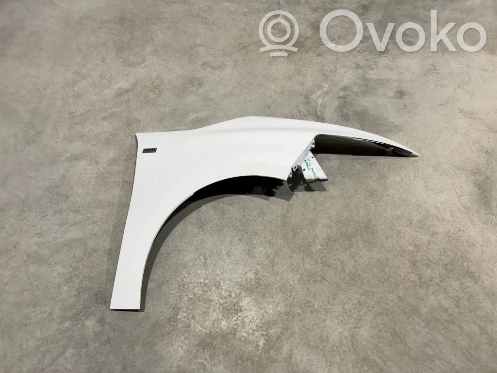 Aile pour Jouet Citroen 1/10, B14, C4 & C6 - eBay