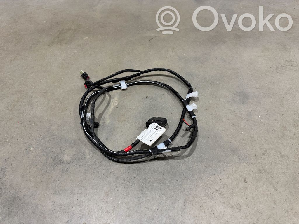 Tesla Model Y Otros cableados 
