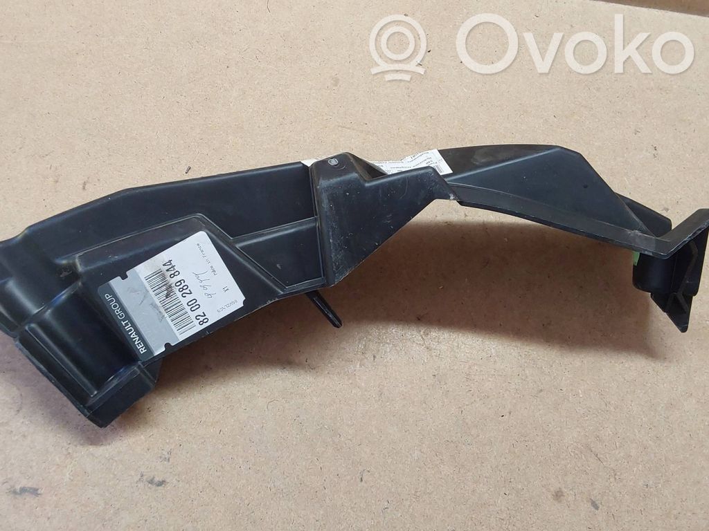 Renault Clio III Front bumper mounting bracket 