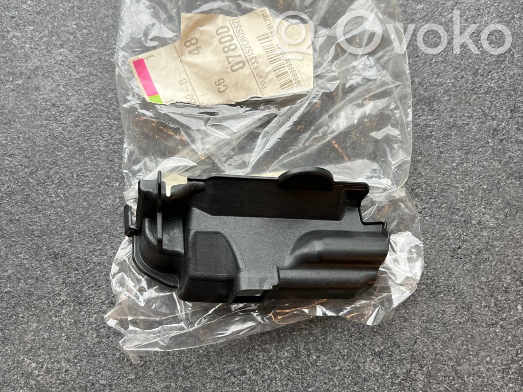 Volkswagen Golf VII Kita salono detalė 