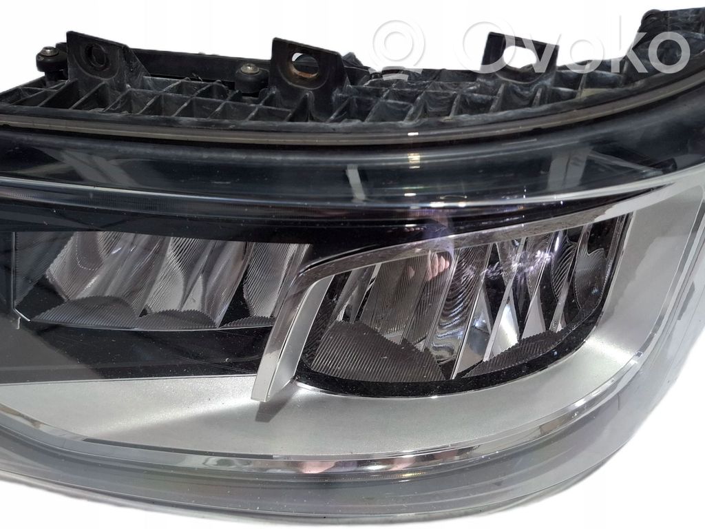 Saab 900 Headlight/headlamp 