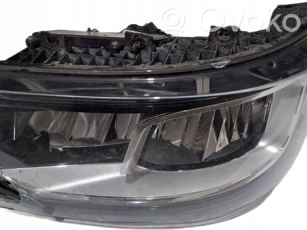 Headlight/headlamp   2674390,1EX014