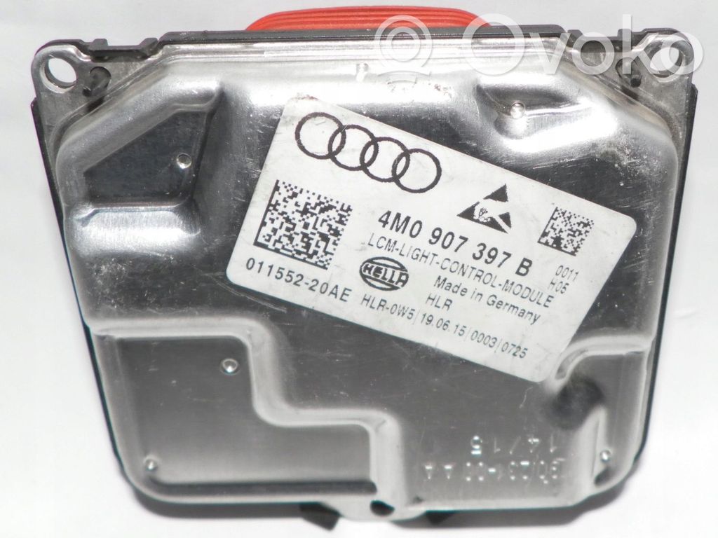 Audi Q7 4M Xenon control unit/module 