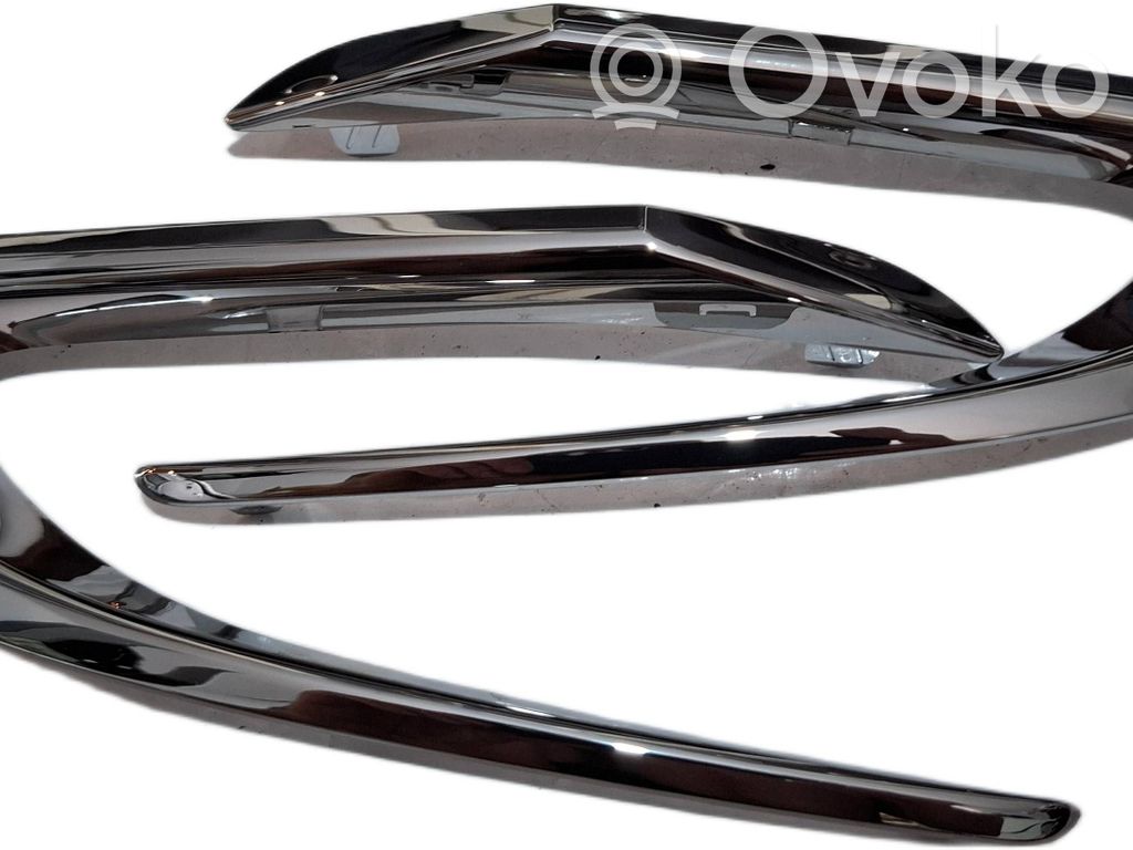 Peugeot 3008 II Krata halogenu 