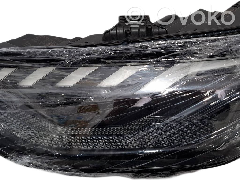 Audi A4 S4 B9 Scheinwerfer 