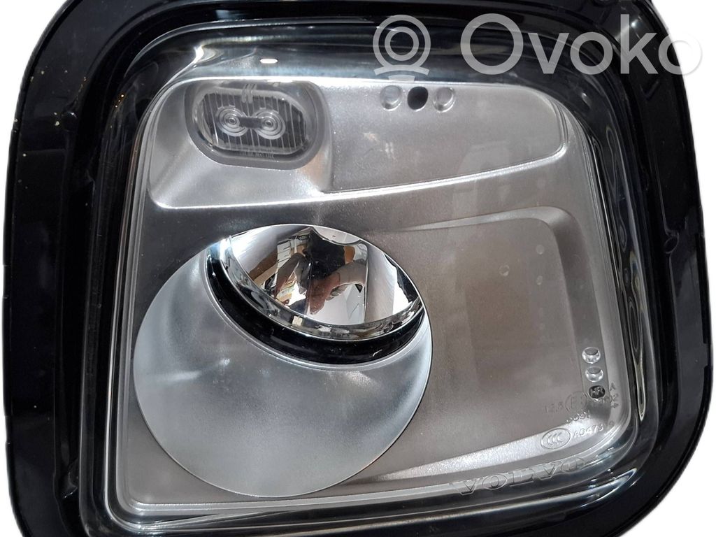 Volvo XC90 Headlight/headlamp 