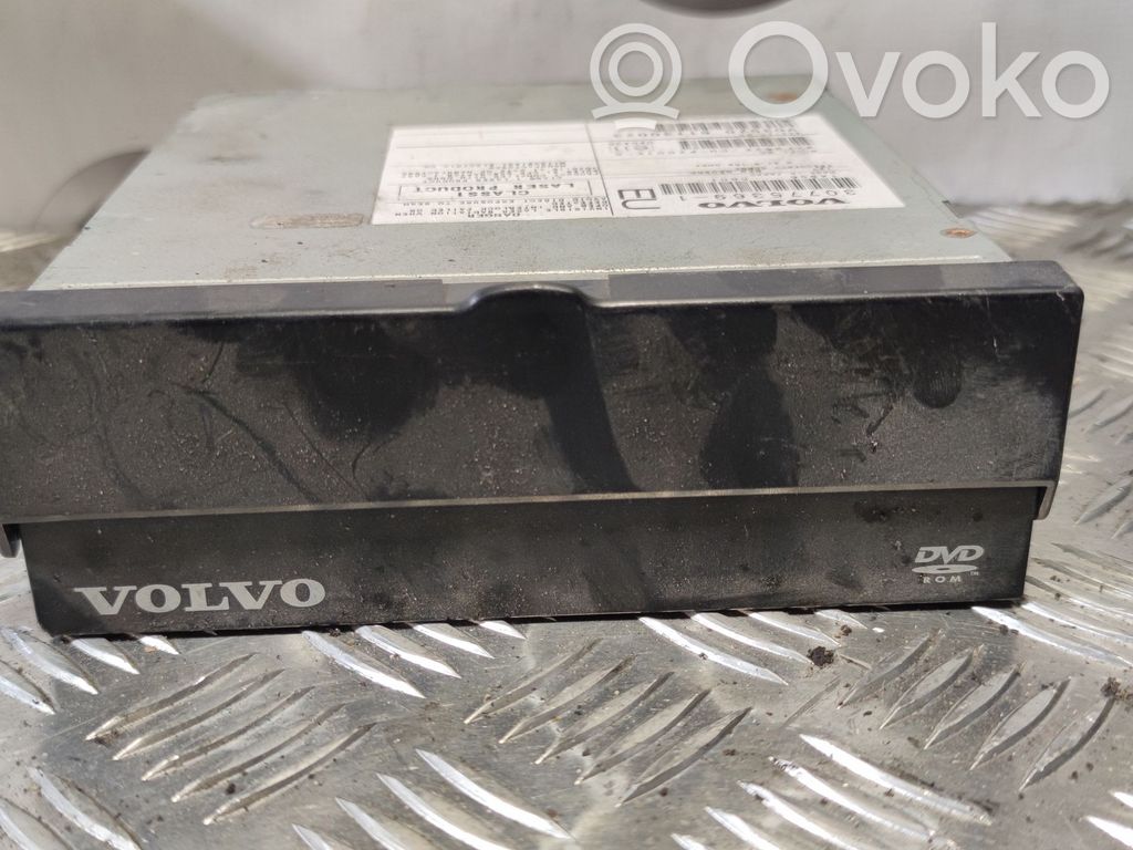 Volvo XC70 Radio/CD/DVD/GPS head unit 