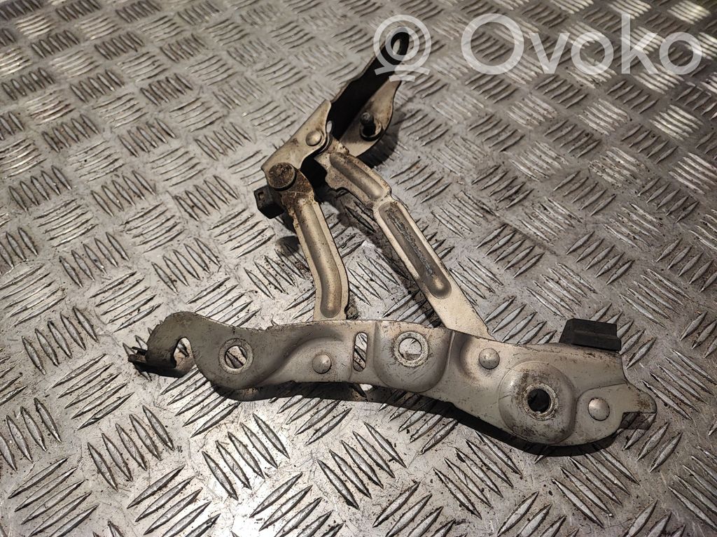 Volvo S80 Tailgate/trunk/boot hinge 