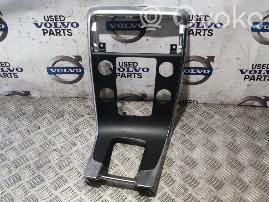 Volvo S60 Panel trim 
