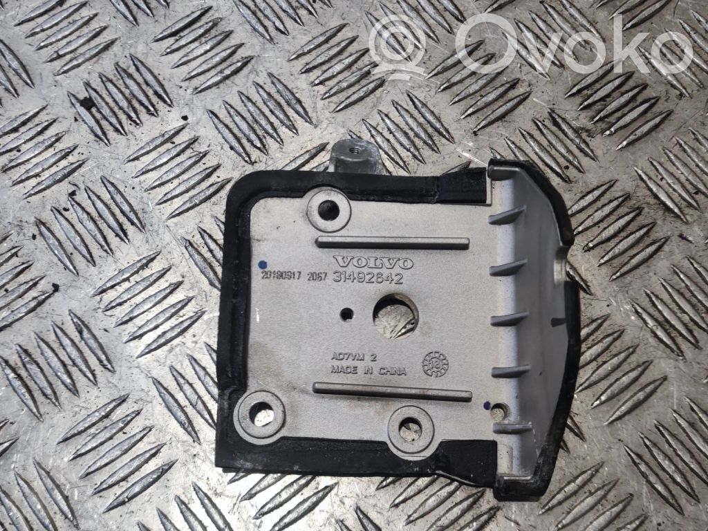 Volvo XC90 Other engine bay part 