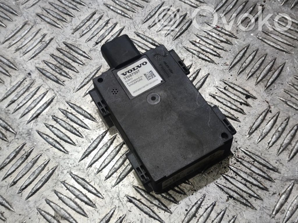 Volvo V60 Distronic sensor radar 