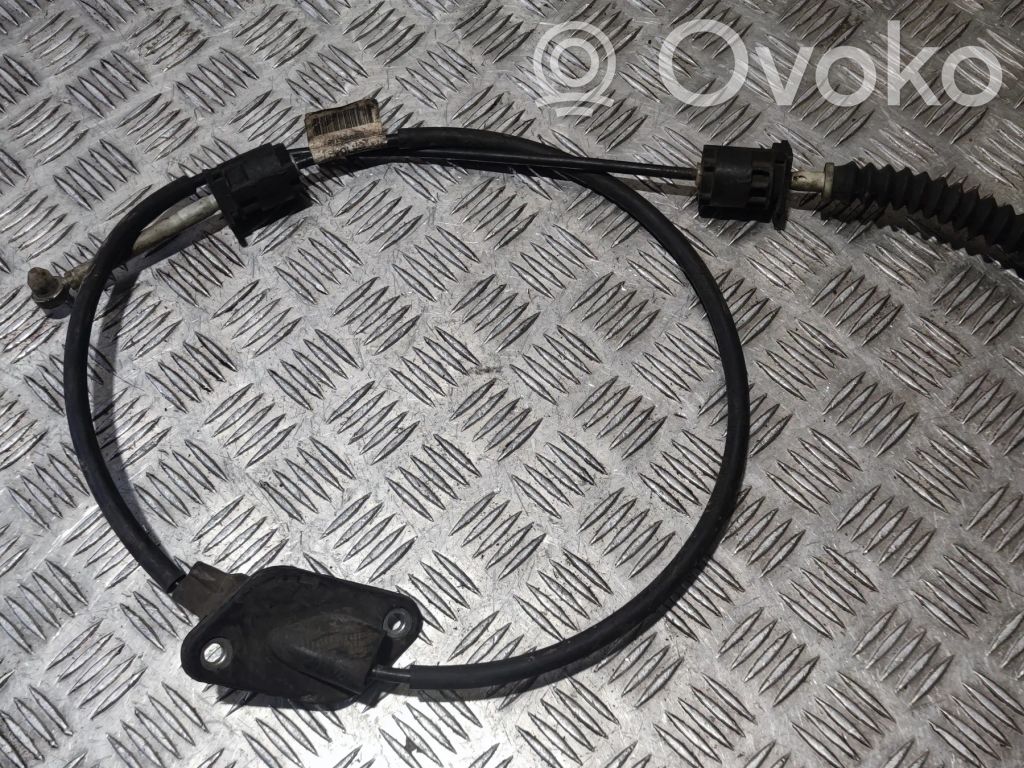 Volvo S60 Gear shift cable linkage 