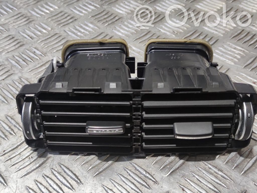 Jaguar XE Rejilla de ventilación trasera 