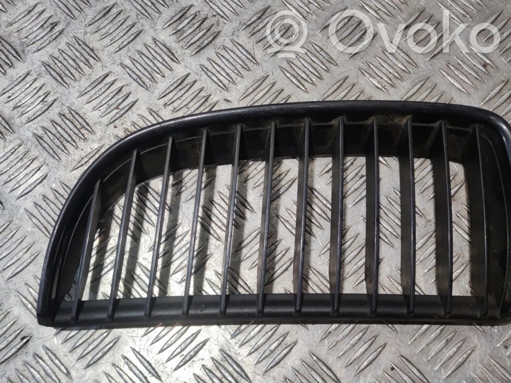 BMW 4 F32 F33 Front bumper upper radiator grill 