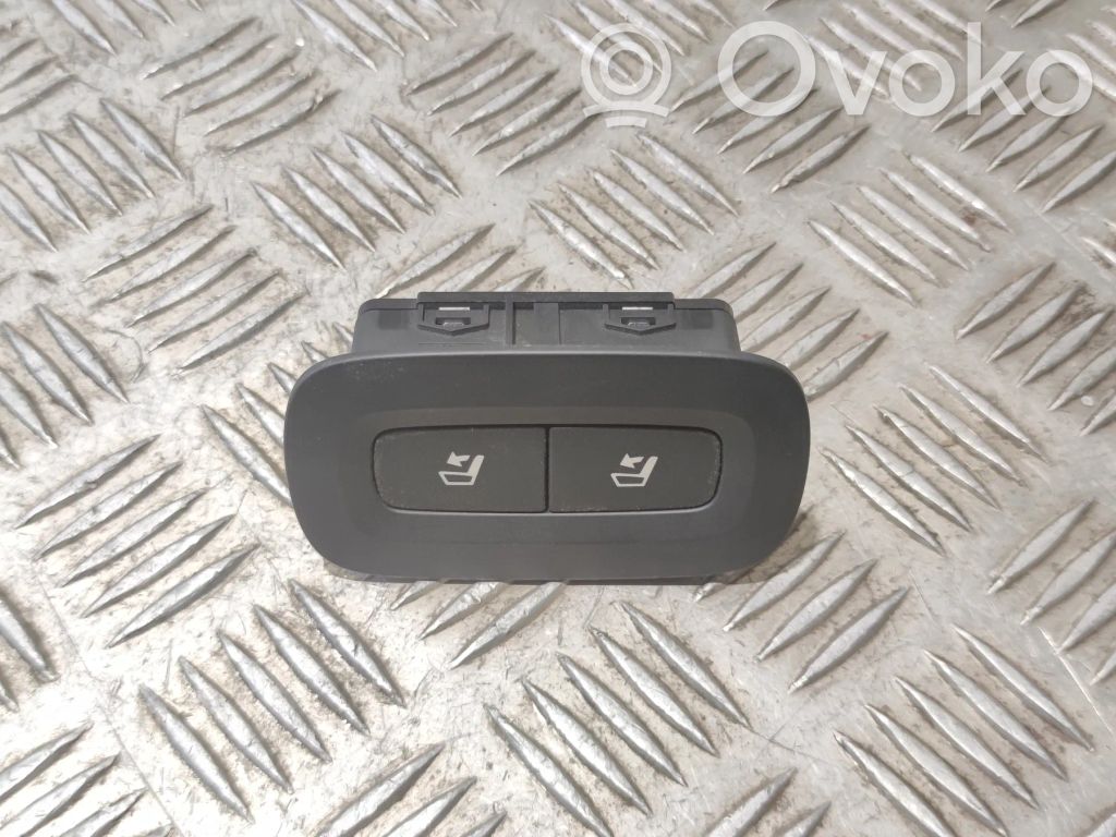 Volvo S90, V90 Seat control switch 