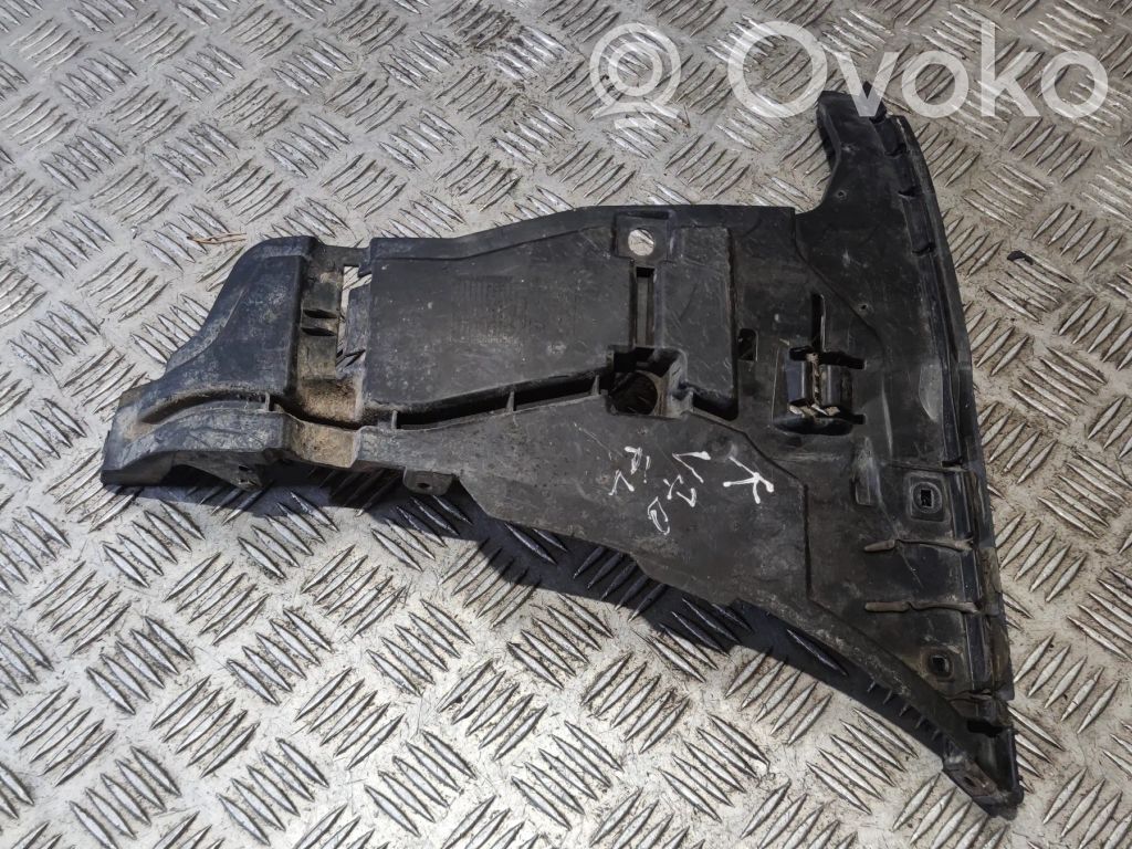 Volvo V70 Front bumper mounting bracket 