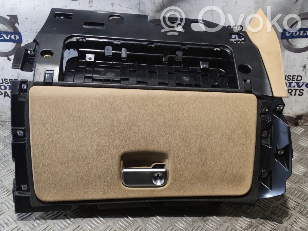 Porsche Macan (95B) Handschuhfach 