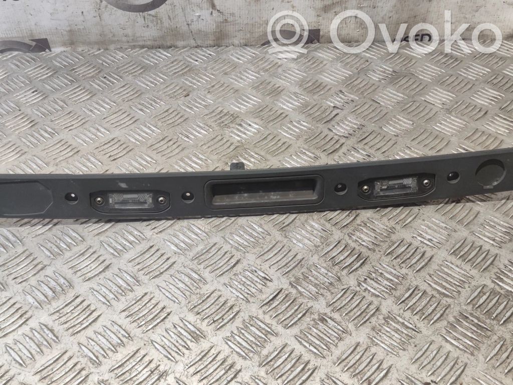 Volvo S60 Barra de luz de la matrícula/placa de la puerta del maletero 