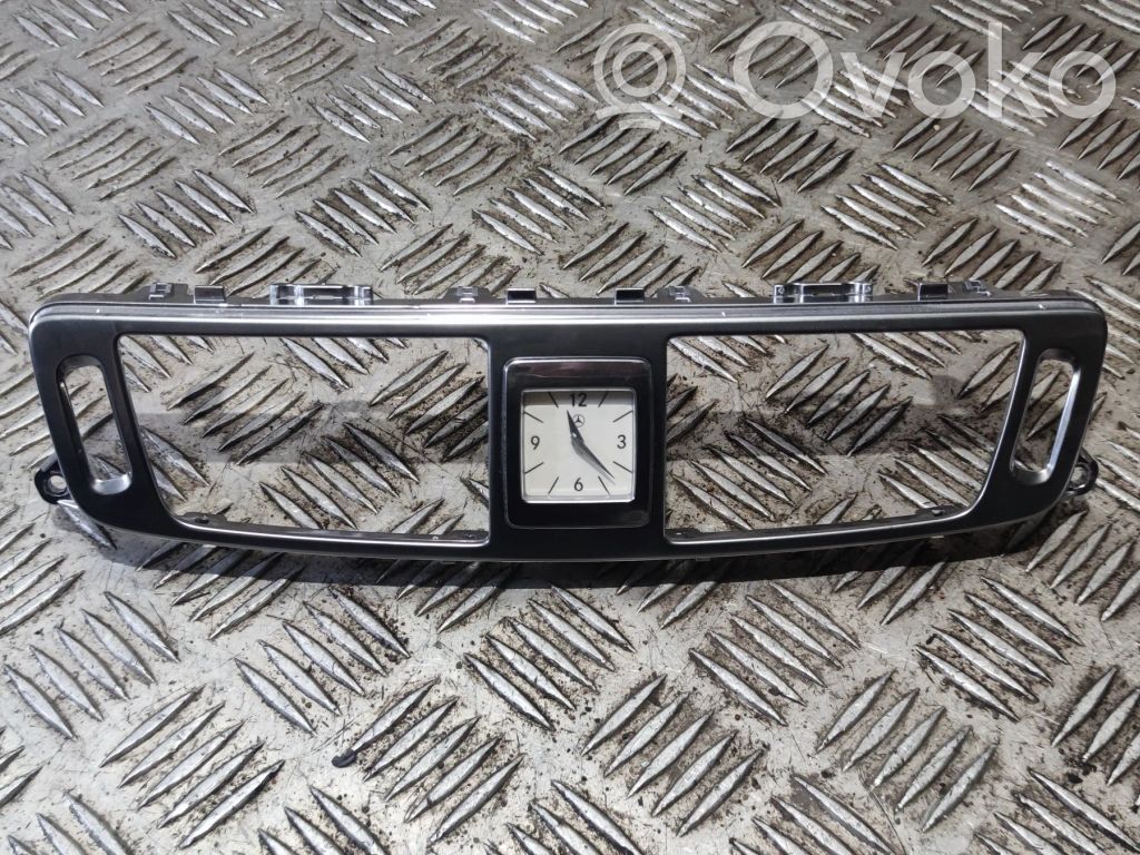 Mercedes-Benz CLS C218 X218 Reloj 