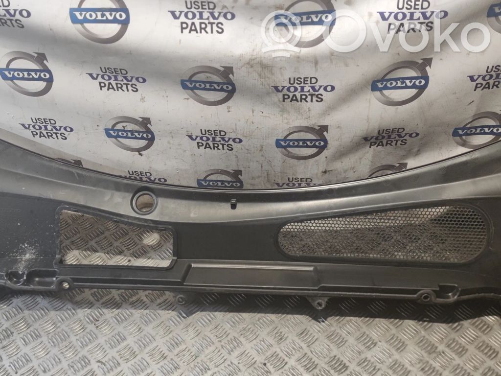 Volvo XC60 Wiper trim 
