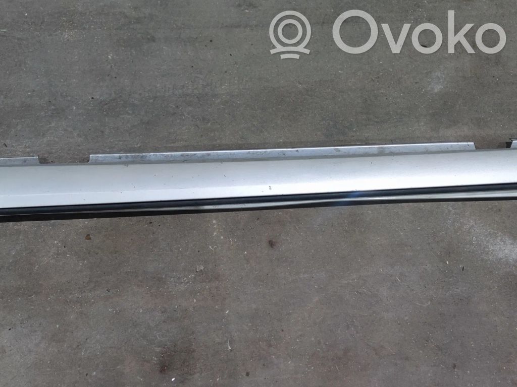 Volvo V60 Sill 