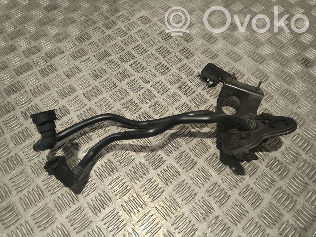 Volvo XC90 Other engine bay part 