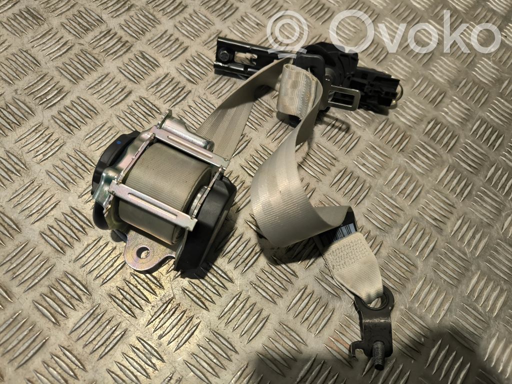 Volvo XC90 Cinturón trasero 