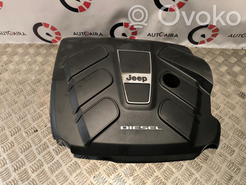 Jeep Grand Cherokee Engine cover (trim) 
