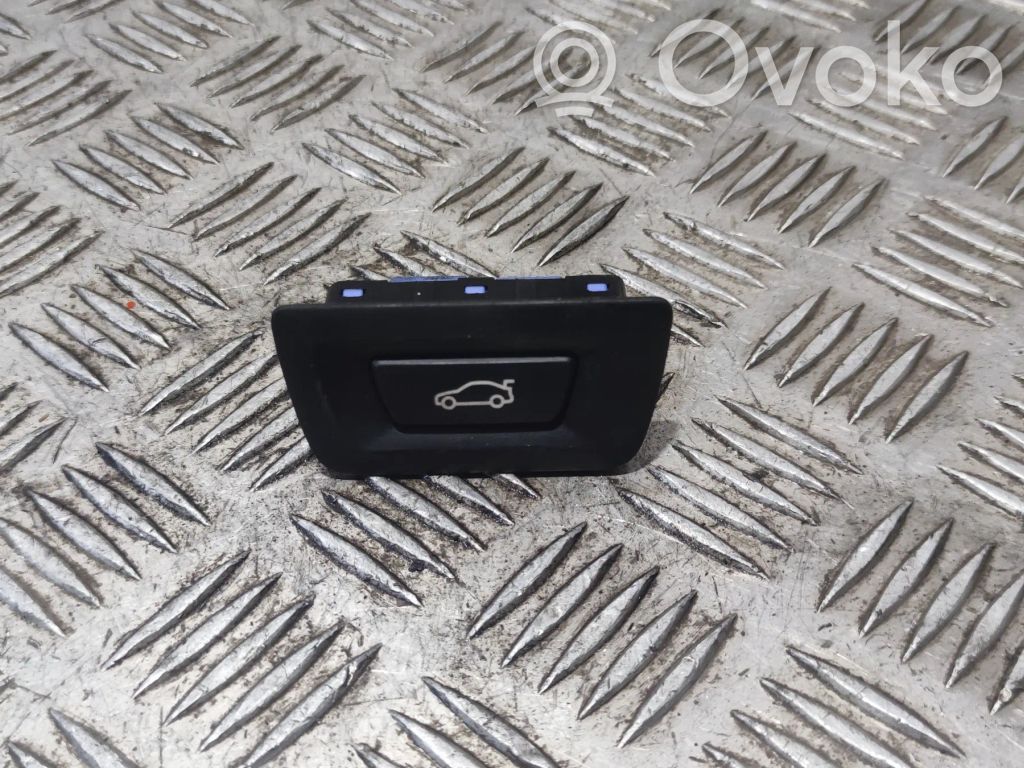 BMW 3 F30 F35 F31 Botón interruptor de maletero abierto 