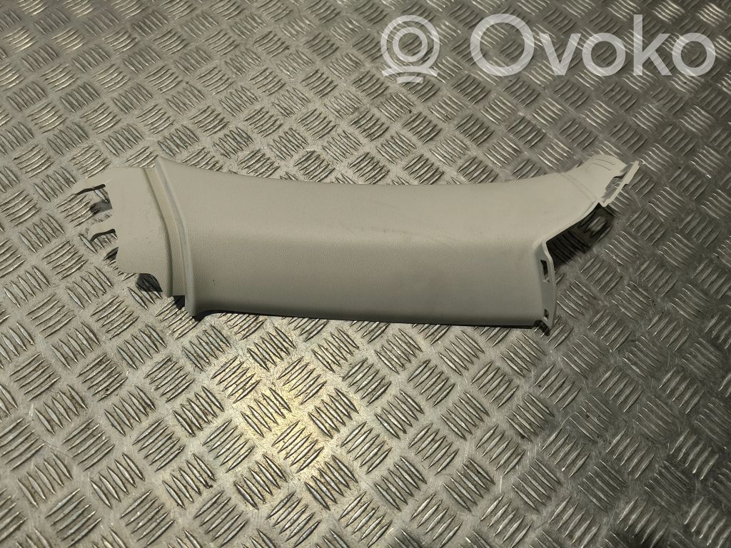 Volvo XC60 Pilar (C) 