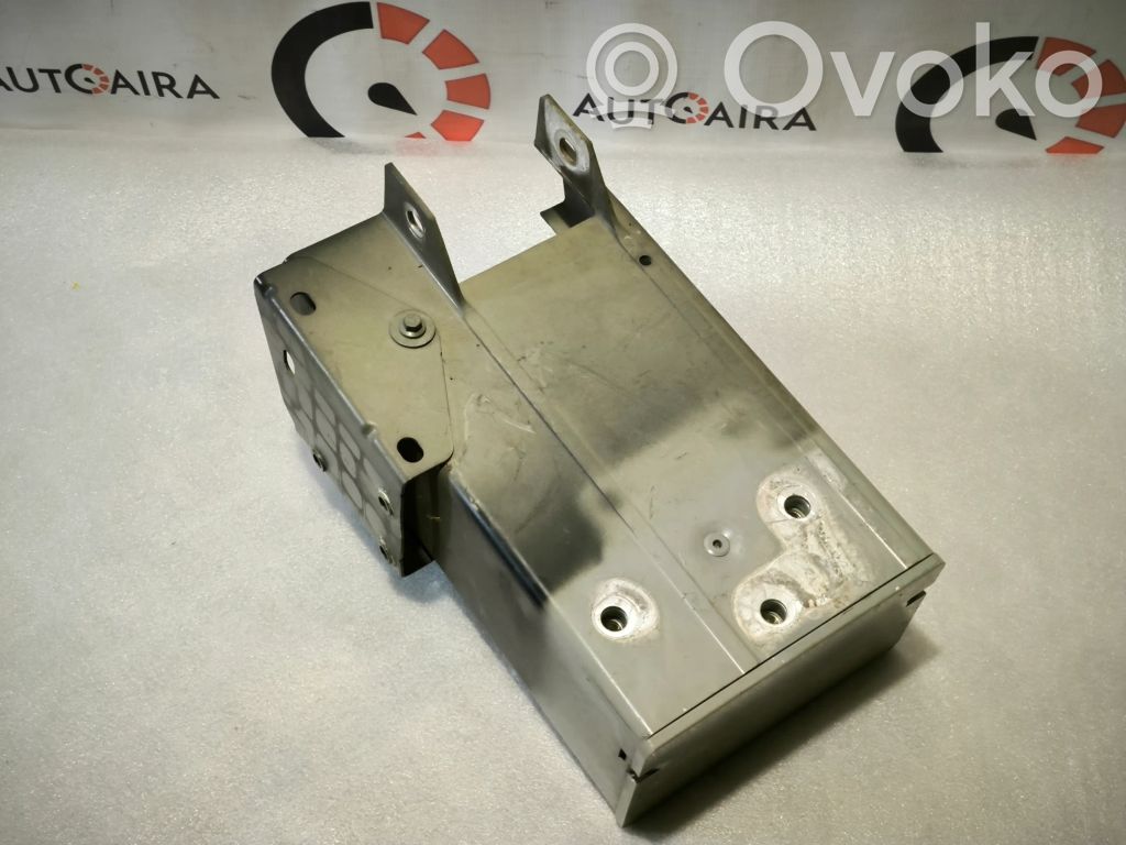 Volvo XC60 Longherone lato anteriore 