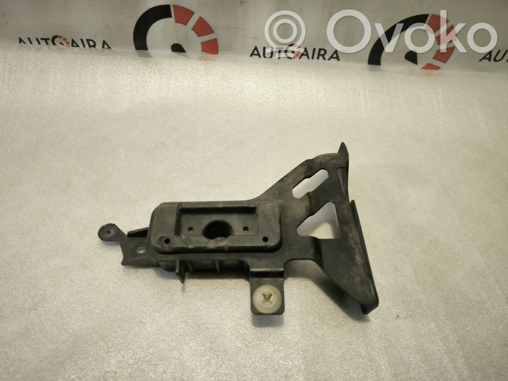 Porsche Cayenne (92A) Jacking socket point 