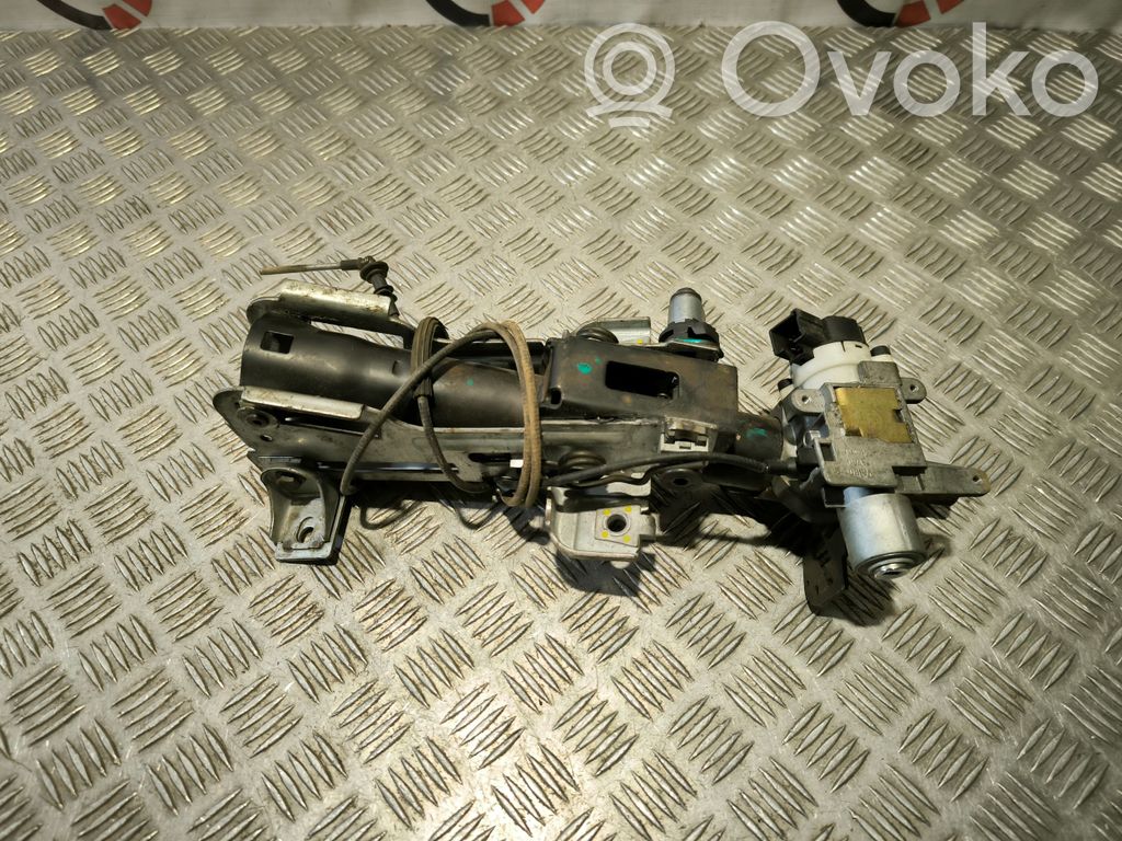 Volvo XC70 Steering wheel axle 