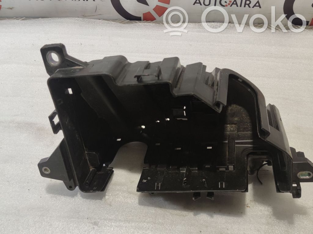 Volvo S60 Tapa de caja de fusibles 