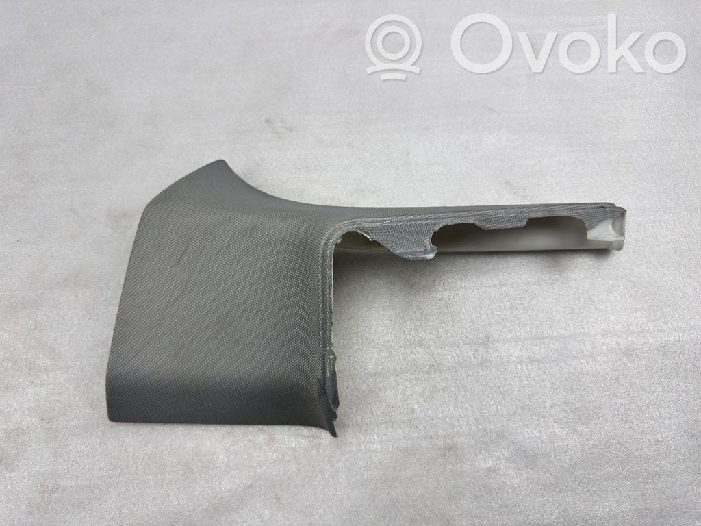 Audi A5 Otras molduras del borde/pilar 