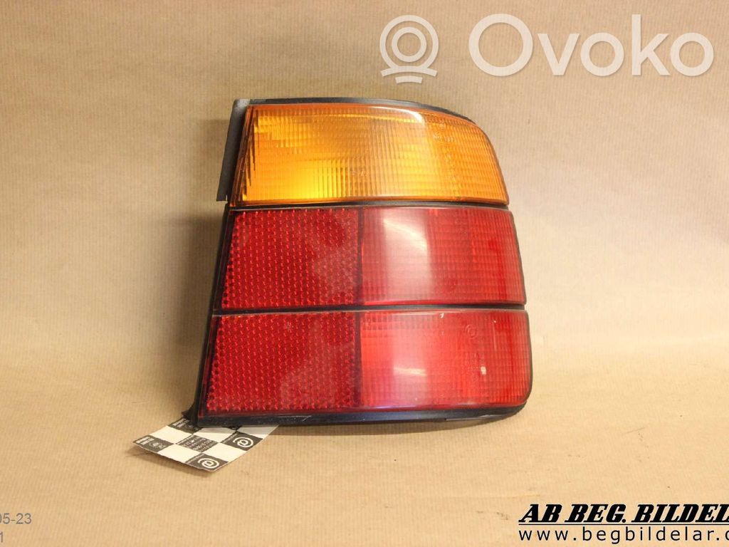 BMW 5 E34 Galinis žibintas kėbule 