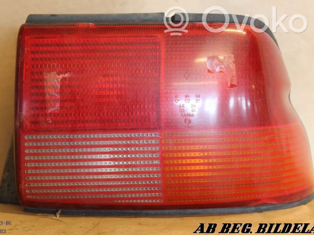 Luz trasera/de freno   93AGA602AA