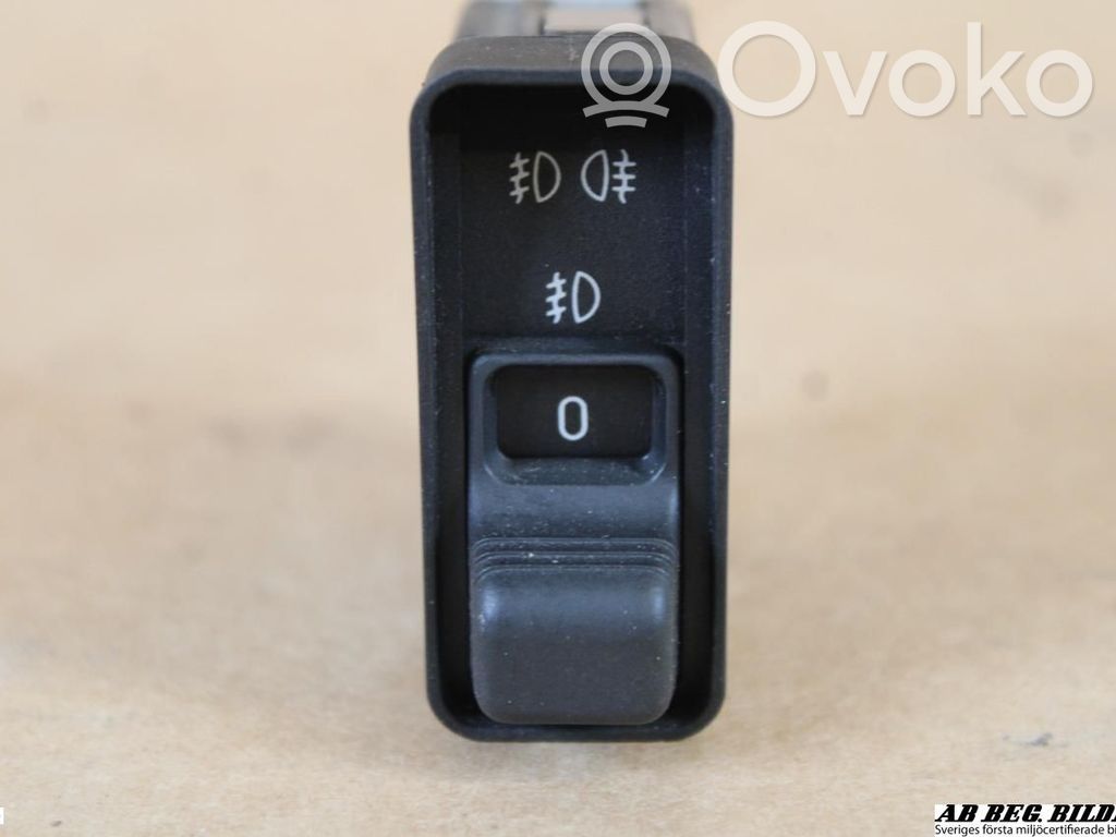 BMW 8 E31 Fog light switch 