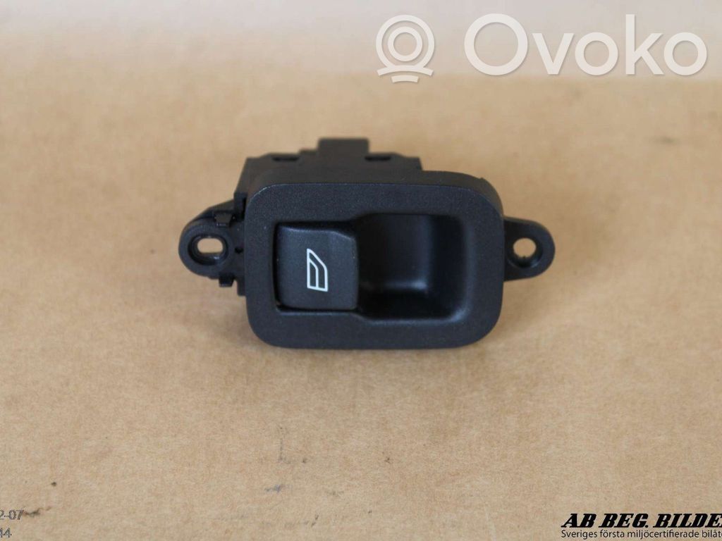 Electric window control switch