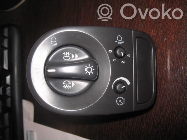 Jaguar X-Type Light switch 