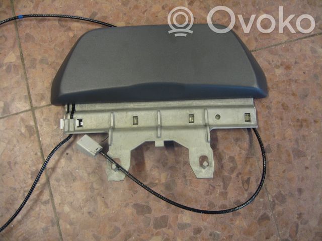 Teléfono   8622260