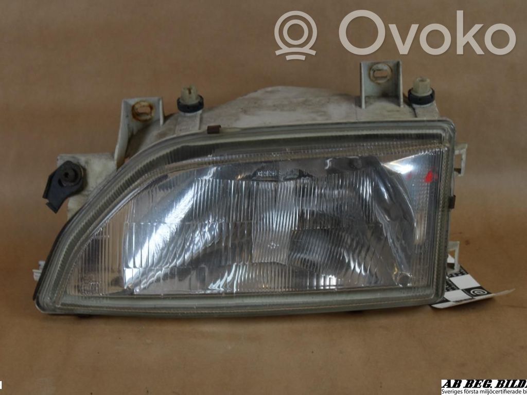 Headlight/headlamp   1058210,93AG13006SA2D